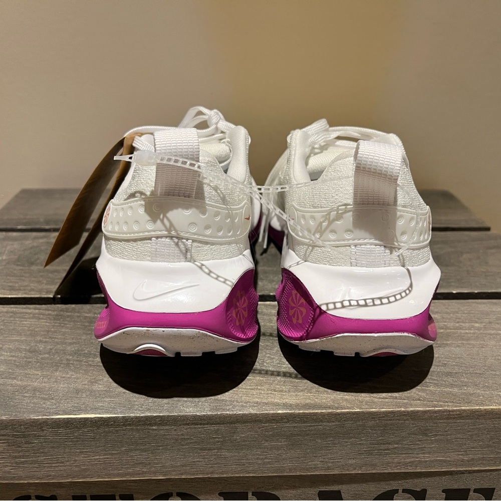Nike Women’s React Infinity Run Flyknit 4 - White/Pink- NWOB - Picture 7 of 10